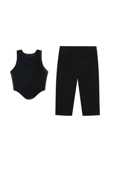 black latex tank top and capri
